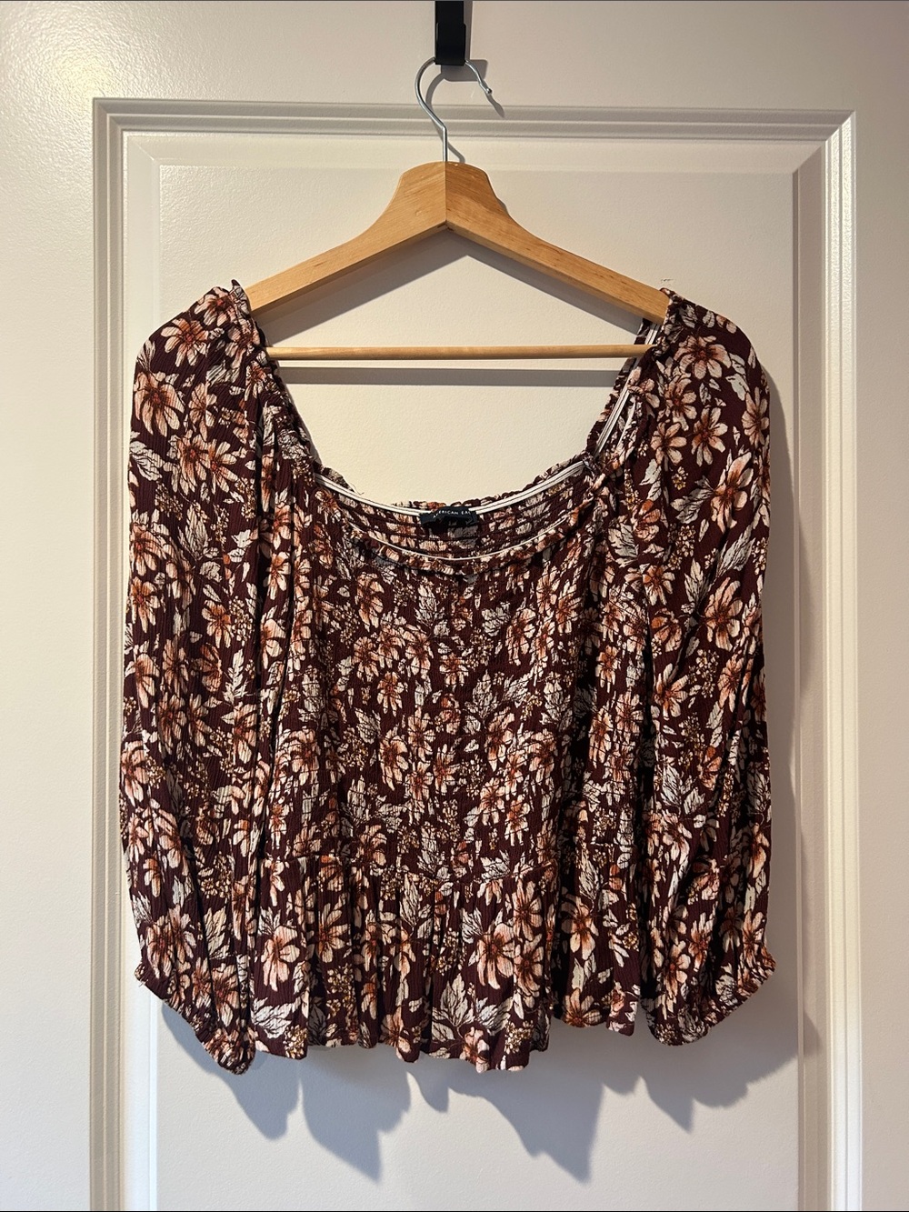 American Eagle Outfitters Brown Floral Peasant Top with Cream & Tan Blooms